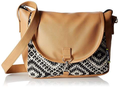 But when it comes to expanding your bag collection, it pays to look locally first as many talented malaysian designers are creating fabulous bags for the stylish urban woman. Top 20 Stylish Handbag Brands in India • Keep Me Stylish