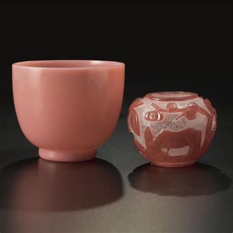 A Pink Peking Glass Cup Qing Dynasty 19th Century Eloge De Lart Par Alain Truong