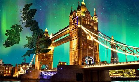 Northern Lights Time When To Look Into The Uk Sky Tonight For The