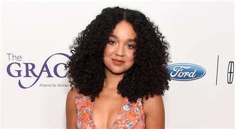 ‘the Bold Type Actress Aisha Dee Calls For More Diversity Behind The Scenes Criticizes Her