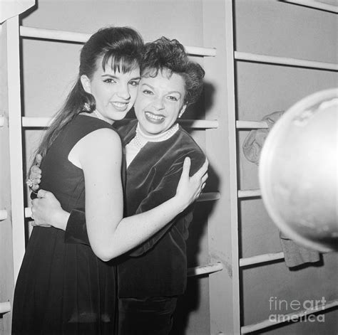 Judy Garland And Liza Minnelli Photograph By Bettmann Fine Art America
