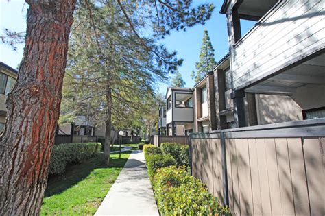 Looking for 1 & 2 bedroom apartments in riverside? Stonewood Apartments For Rent in Riverside, CA | ForRent.com