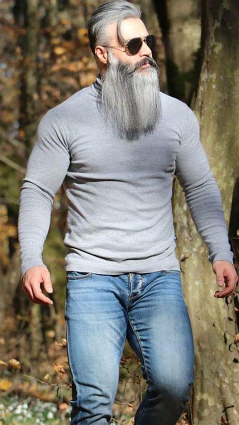 Pin By Scott Mixon On Epic Beards Long Hair Beard Grey Bearded Men