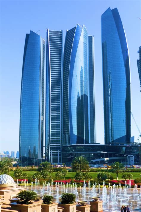 Etihad Towers Abu Dhabi Emirati Arabi Uniti In Viaggio Abu Dhabi