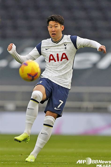 카라바오컵 토트넘vs첼시 골장면 승부차기 실축장면. BBC "손흥민 오프사이드, VAR 필요성 느껴" 카라바오컵 - 매일경제
