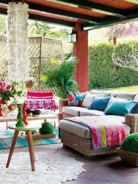 35 Chic Bohemian Decorating Ideas For Stunning Front Porch