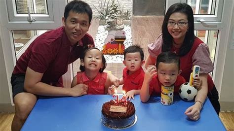 Celurit paling murah dilepas seharga rp 100.000. 7 Foto Ini Buktikan Hendra Setiawan Sosok Family Man - Foto 1