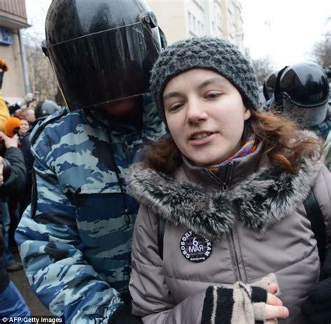 Russian Police Seize Pussy Riot Stars As 100 Arrested In Protest