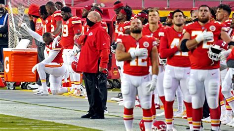 Texans Stay In Locker Room While Chiefs Stand For National Anthem