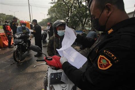 Lonjakan Covid Dan Desakan Lockdown Mengapa Pemerintah Pertahankan Pembatasan Skala Mikro