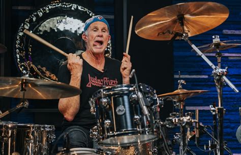 Red Hot Chili Peppers Drummer Chad Smith Everything You Need To Know