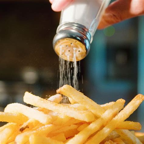 Now New York Wants To Slap Labels On Salty Fast Food
