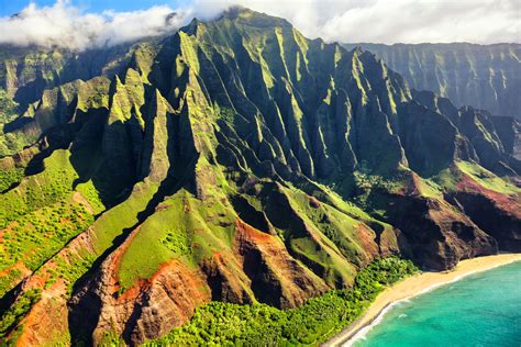 10 Reasons Why You Should Visit Hawaii Once In A Lifetime
