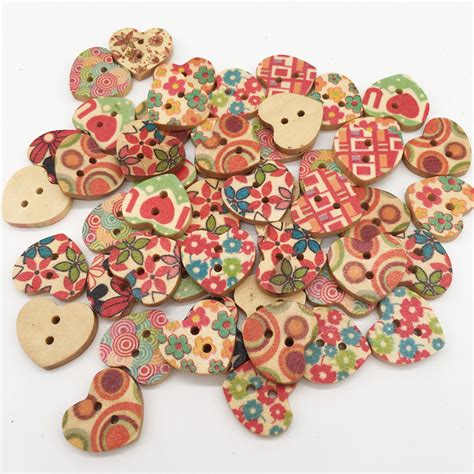 New 100 Pcs Heart Shape Wooden Button Mixed 2 Hole Natural Sewing