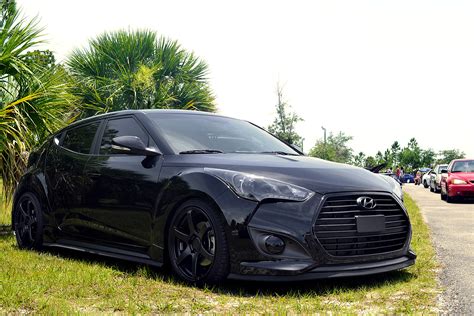 For full details such as dimensions, cargo capacity, suspension, colors, and brakes, click on a specific veloster trim. castleblack // 2013 Veloster Turbo Murdered Out - Page 6
