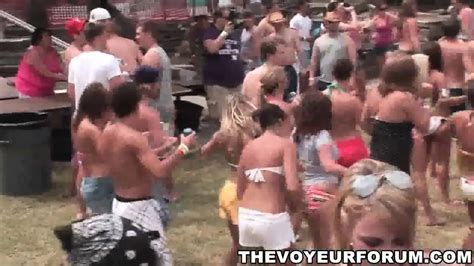 Sexy Festival Sluts Dnacing Topless During A Concert