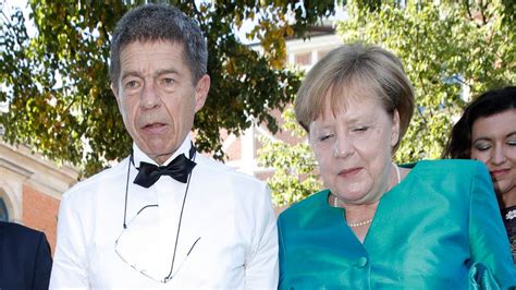 Angela Merkel And Joachim Sauer Die Eheprobleme Spitzen Sich Immer