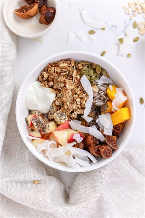 Yogurt Fruit Granola Bowl Healthnut Nutrition Recipes