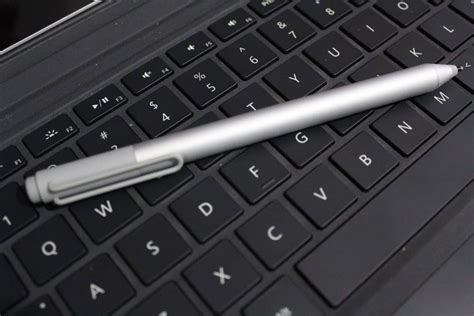 Microsoft Patent Reveals A Surface Pen With Haptic Feedback Features
