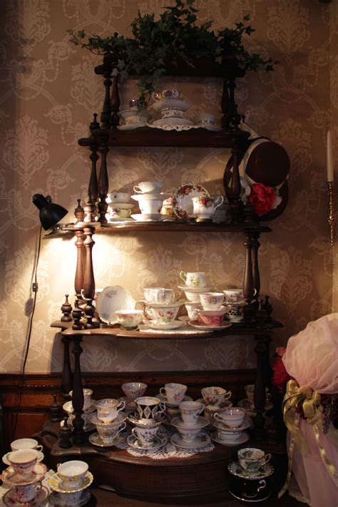 Získejte rychlé odpovědi od personálu a předchozích hostů zařízení orinea by farquhar mansion. When having Victorian High Tea at the Schuster Mansion ...