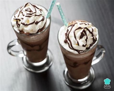 Frappuccino de chocolate do Starbucks Fácil Receita Receita de