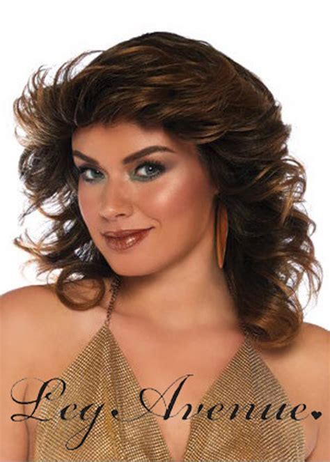 Womens 1970s Deluxe Brown Flick Out Wig