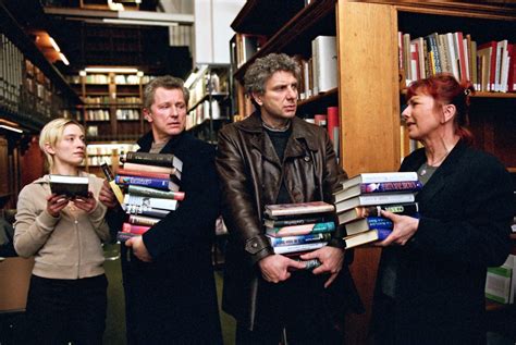 Their reference to klaus schwab's world economic forum is no accident. Wie war der Tatort?: Wenn Frauen Austern essen