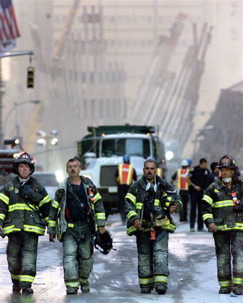 How Many Firefighters Died In 911