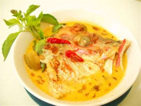 Begini cara masaknya sop buntut ala restoran padang yang kaya rempah (versi 1). Resep Masakan Gulai Kepala Ikan Kakap khas Padang | Resep ...