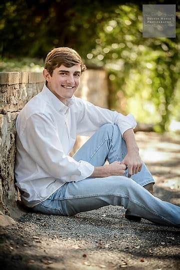 Image Result For Senior Picture Poses For Guys Outdoor Senior