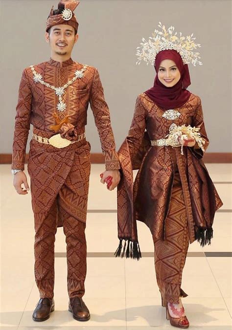 Top Baju Kahwin Melayu