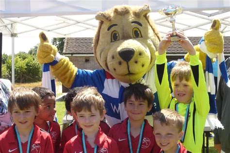 South Reading Fc Under 9s Among Winners At Spencers Wood Youth