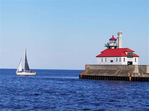 Duluth Harbor South Breakwater Outer Lighthouse Lake Superior Circle Tour