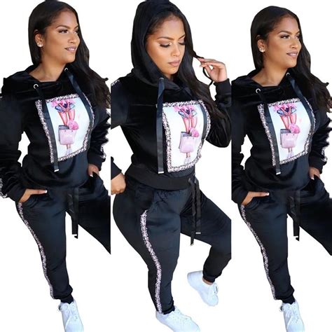 Winter Women Set Tracksuit Full Sleeve Velvet Print Hoodies Pencil Pants Hoodies Pockets