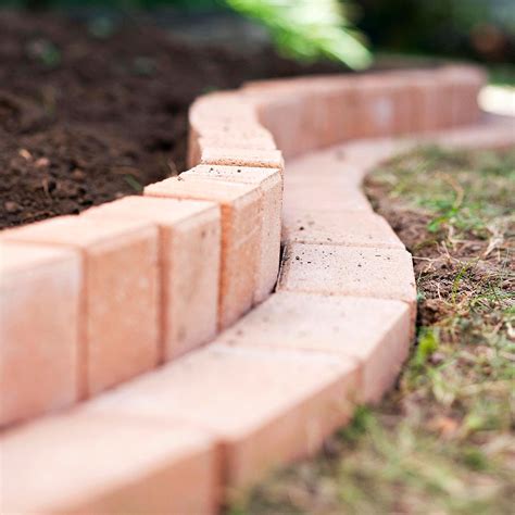 How To Build A Curved Brick Garden Border Better Homes And Gardens