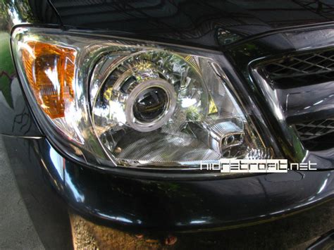 HID Retrofit Toyota Hilux 2011