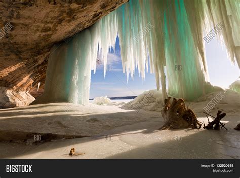 Grand Island Winter Lake Superior Image And Photo Bigstock