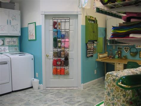 Whether you want inspiration for planning a craft room renovation or are building a designer craft room from scratch, houzz has 2,510 images from the best designers, decorators, and architects in the country, including arch studio, inc. BEFORE & AFTER: Beth's Crafty Laundry Room Makeover ...