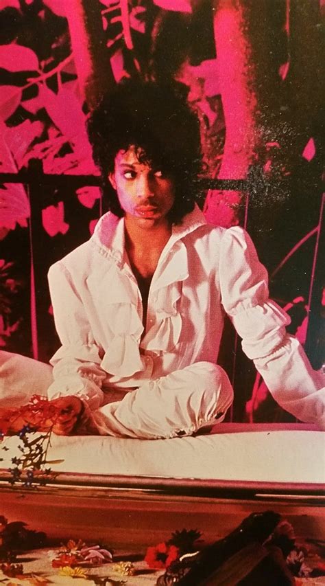 Pictures Of Prince Paisley Park Dearly Beloved Roger Nelson Prince Rogers Nelson Purple