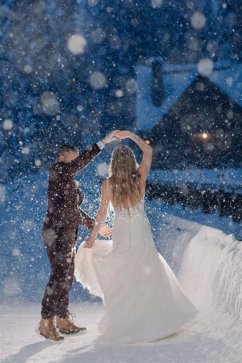 A First Dance In A Winter Wonderland Outside At Emerald Lake Lodge Is Nothing Short Of Pure
