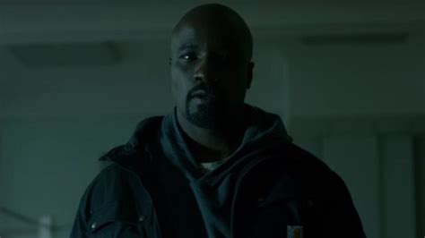 Luke Cage Shows Off His Bulletproof Powers In Netflix Trailer Game