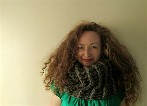 Ravelry Sassenach Claire Outlander Crochet Cowl Pattern By Polly Foo Foo