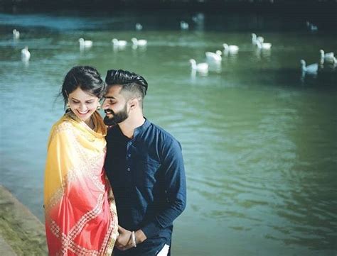 pin by guri malhi on ᴄᴏᴜᴘʟᴇs couple photography poses love couple photo couple photography