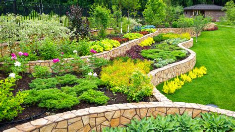 5 Tips For Gardening On A Slope
