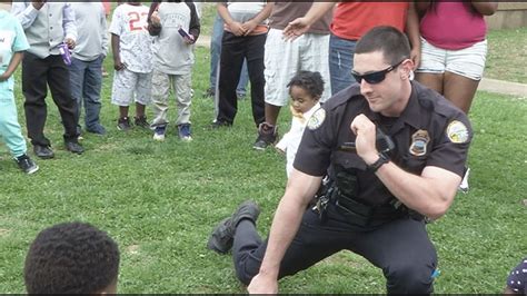Viral Dancing Cop Exemplifies Cpds Community Engagement Wdef