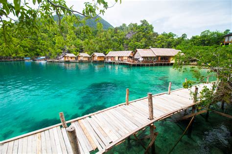 Check tempat mengundi 2018 / cara check in online. 5 Tempat Wisata di Kendari yang Sedang Hits Dikunjungi ...