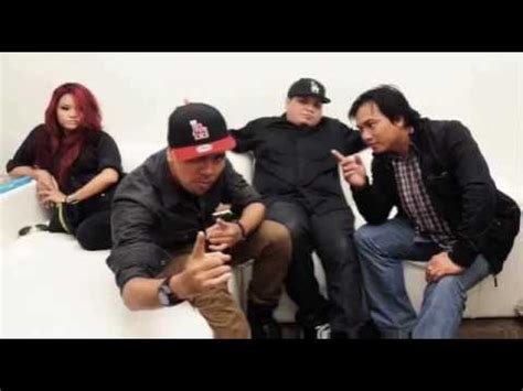 Lirik dan chord lagu tertanam dari tony q. Lirik Lagu ANAK KAMPUNG - Jimmy Palikat feat. One Nation ...