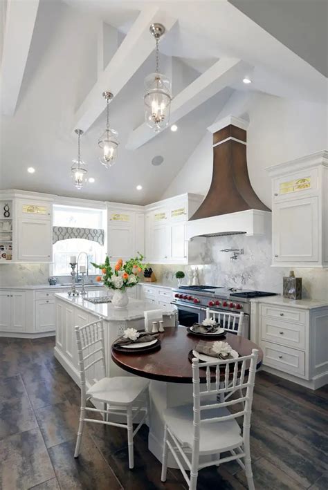 40 Stunning Kitchens With Vaulted Ceilings Photo Gallery Home Awakening