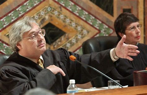 Judge Alex Kozinski Decides To Retire Amid Sexual Harassment Charges