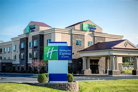 Holiday Inn Express Hotel And Suites Lewisburg Updated 2018 Prices